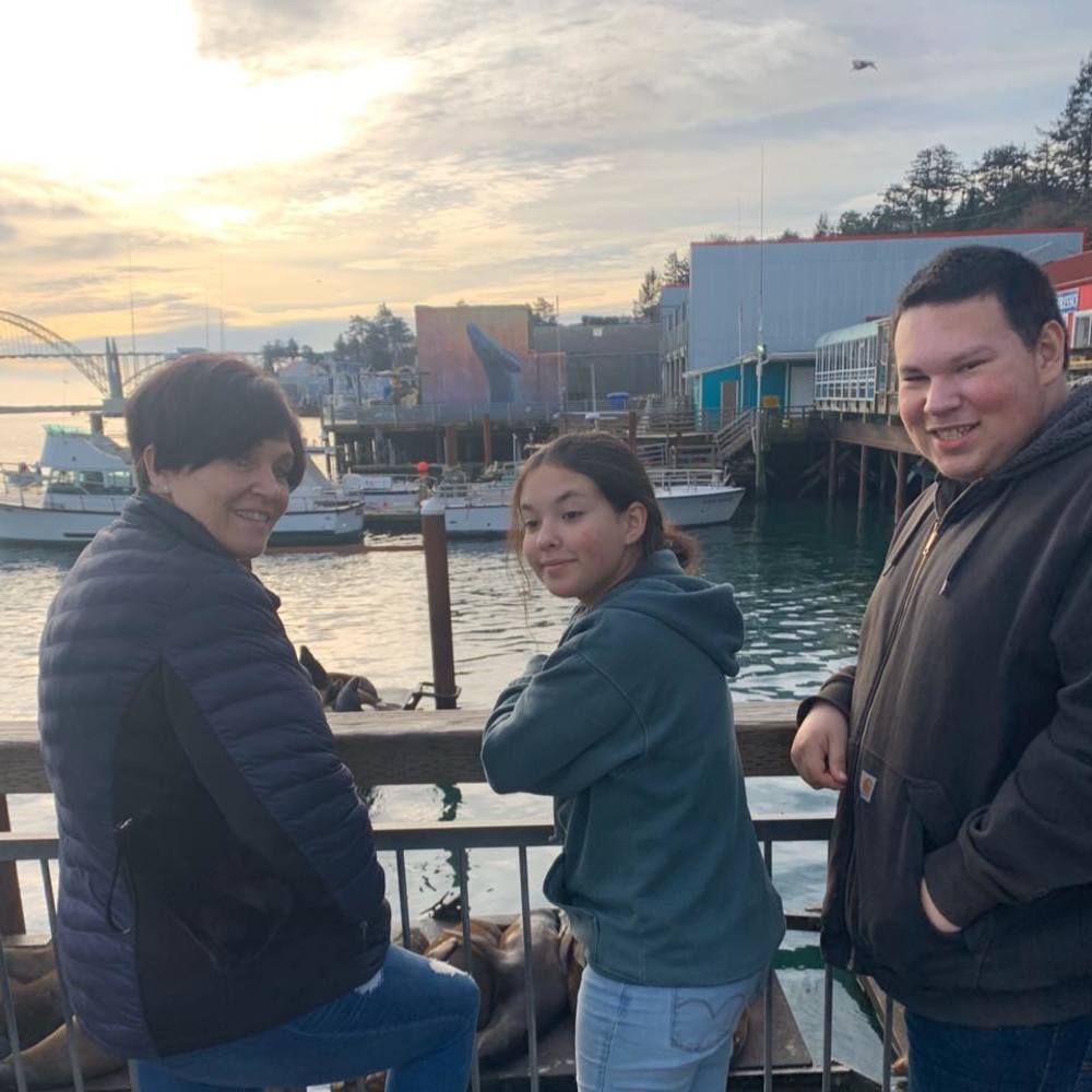 Meet your Posher, Edna